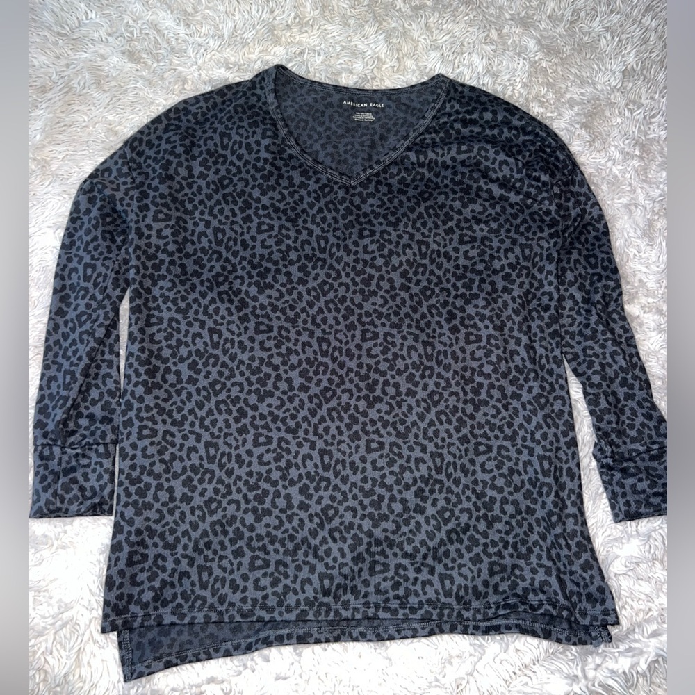 American Eagle Leopard Print Long Sleeve